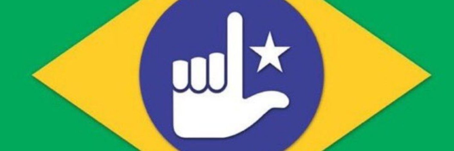 renatocook's profile banner image