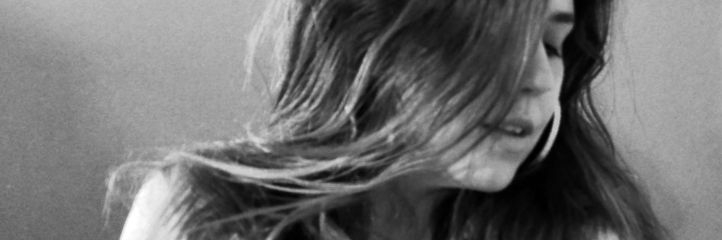 bruna_tom's profile banner image