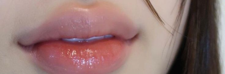 ItsZari_'s profile banner image