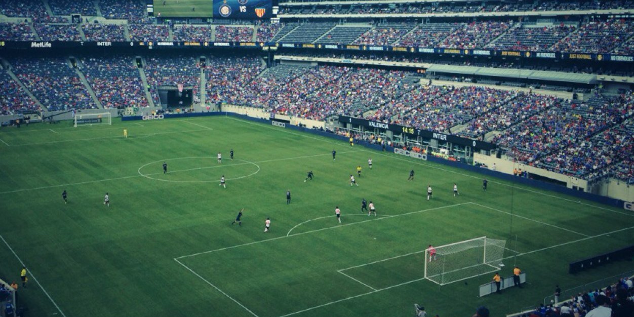 Christina Reuter banner