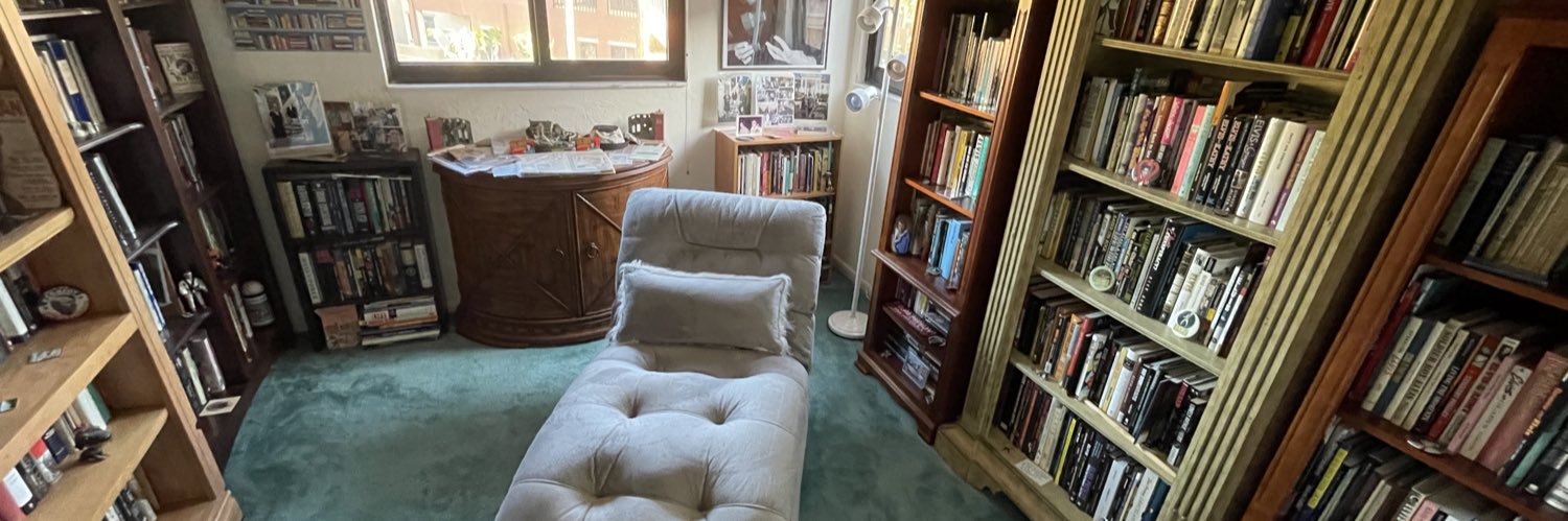 Deena⚡️Dietrich banner