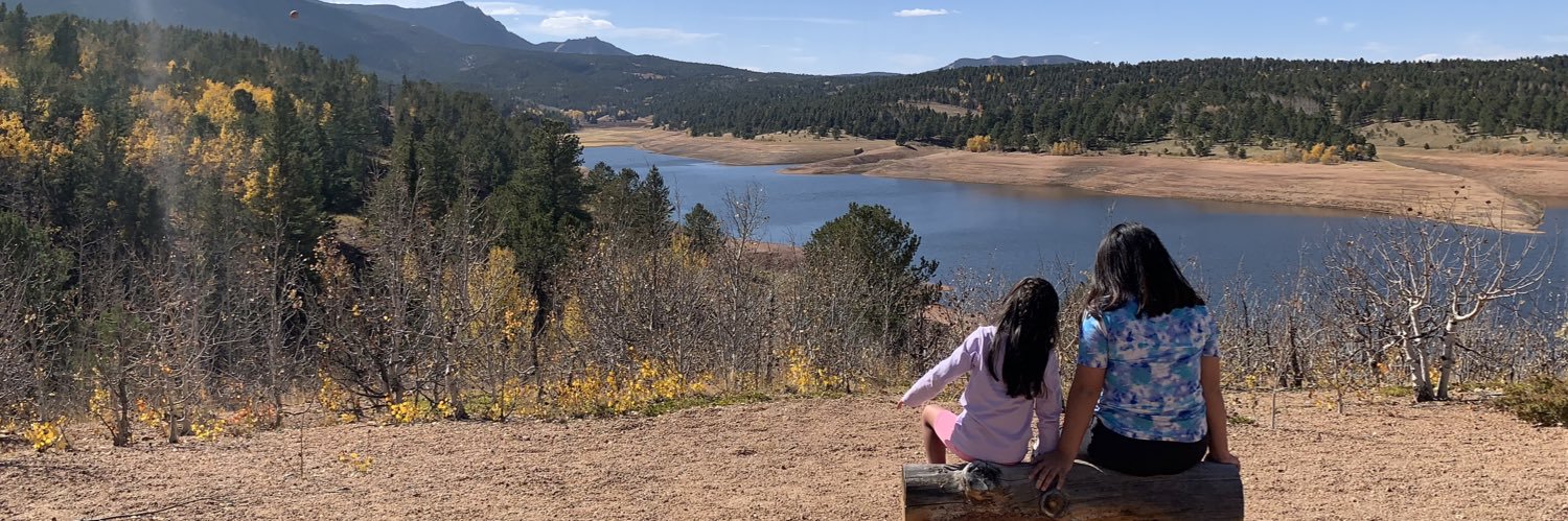 queenmemi_'s profile banner image
