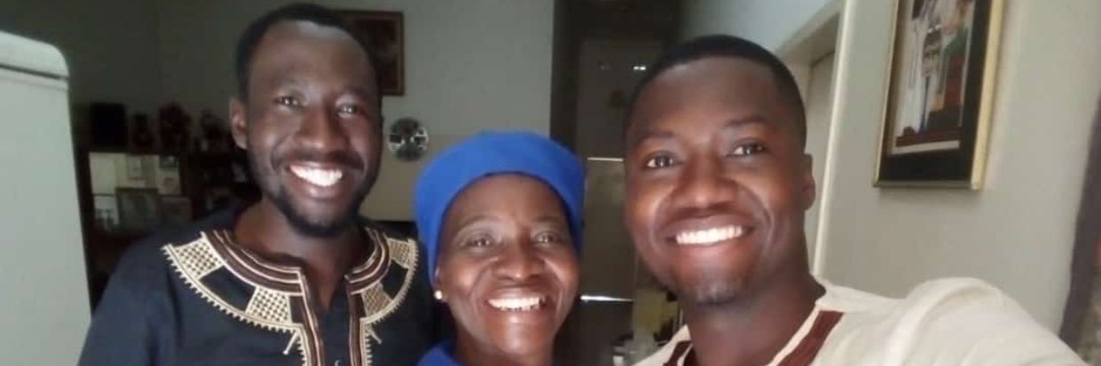 ONE TOUCH SOLUTIONS👌🏿 banner