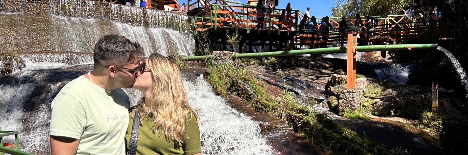 gabyllw's profile banner image