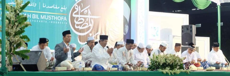 madreqza's profile banner image