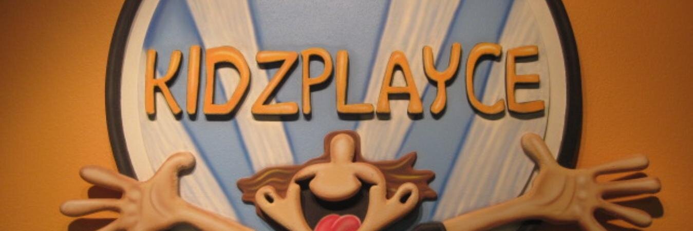 kidzplayce's profile banner image
