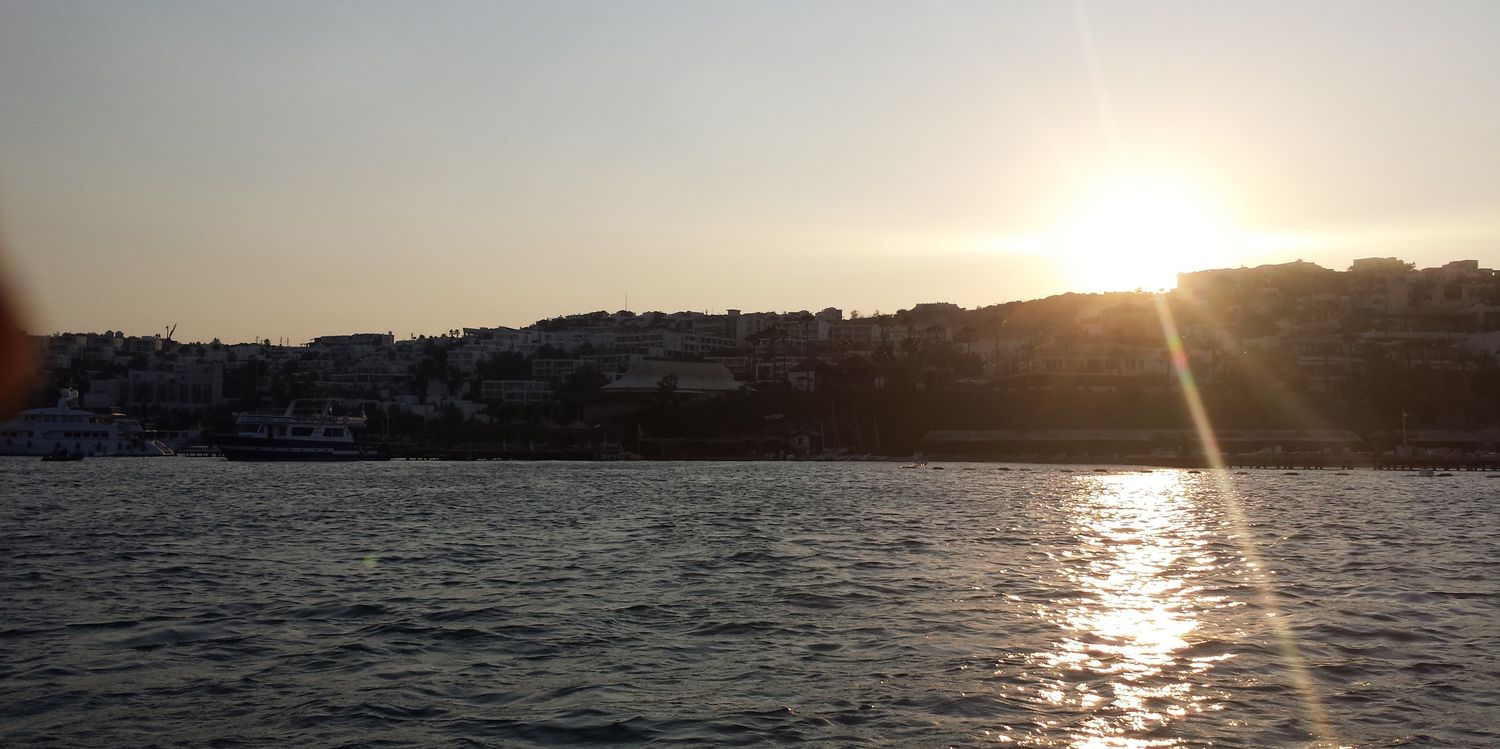 TIENS TIENS 🤔⚪️ banner