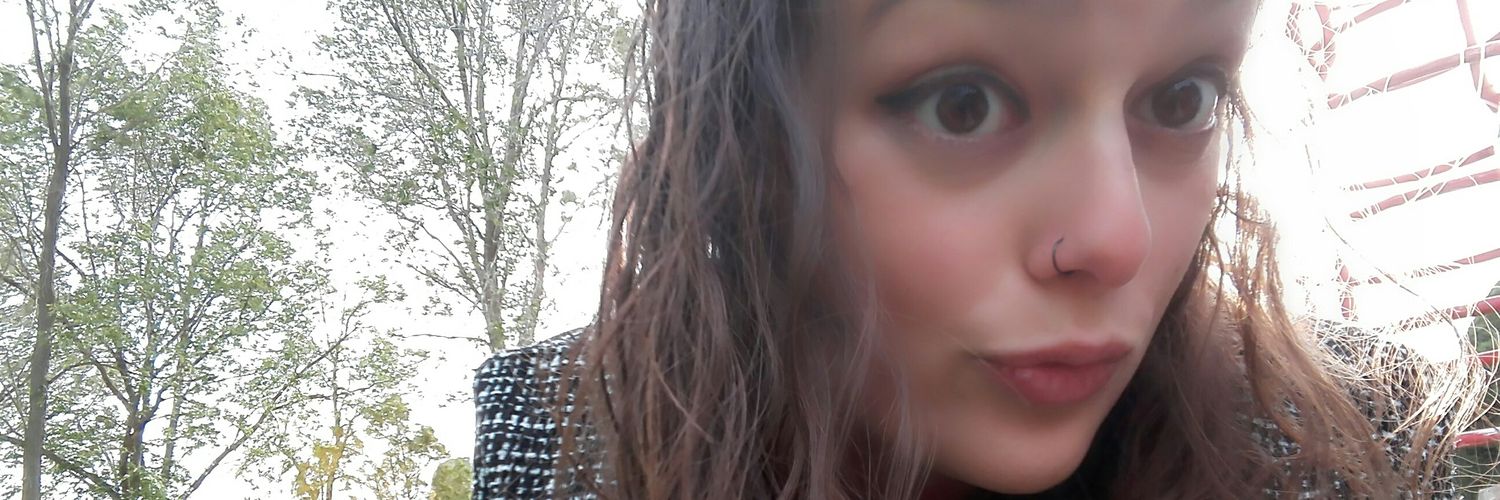 _Lau_Luli's profile banner image