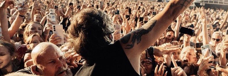 How did Amy get here ໑̣ 🍋 ◟̽◞̽ 🌻 banner