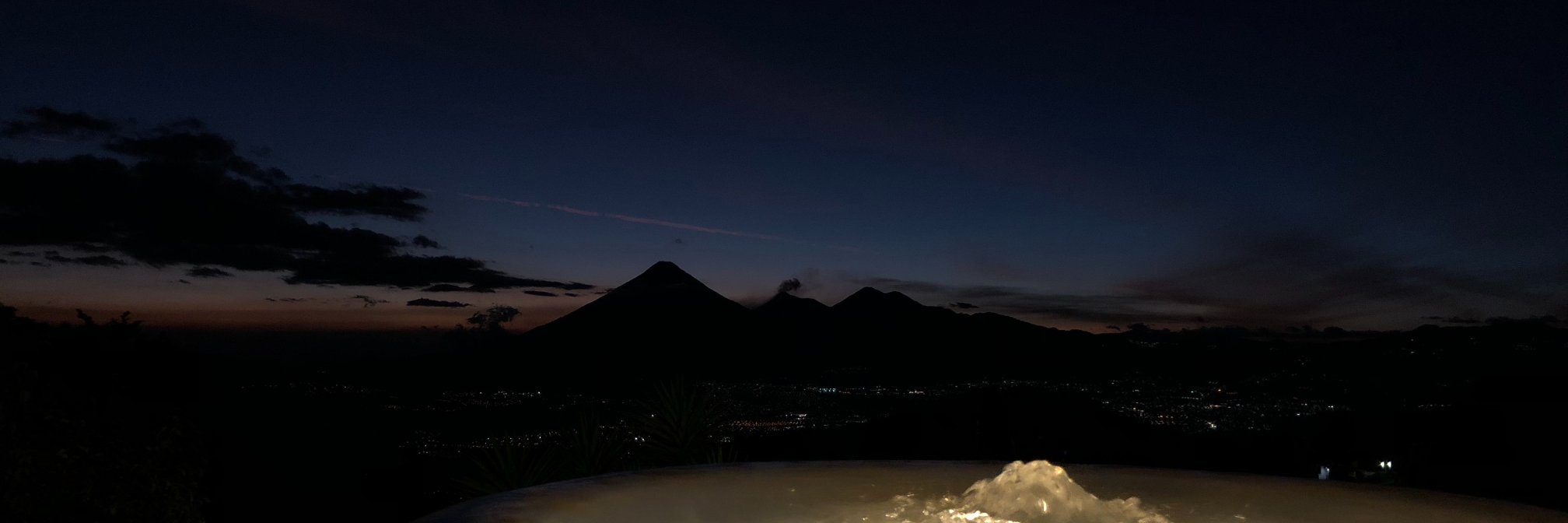 TuiteroSinVerso's profile banner image