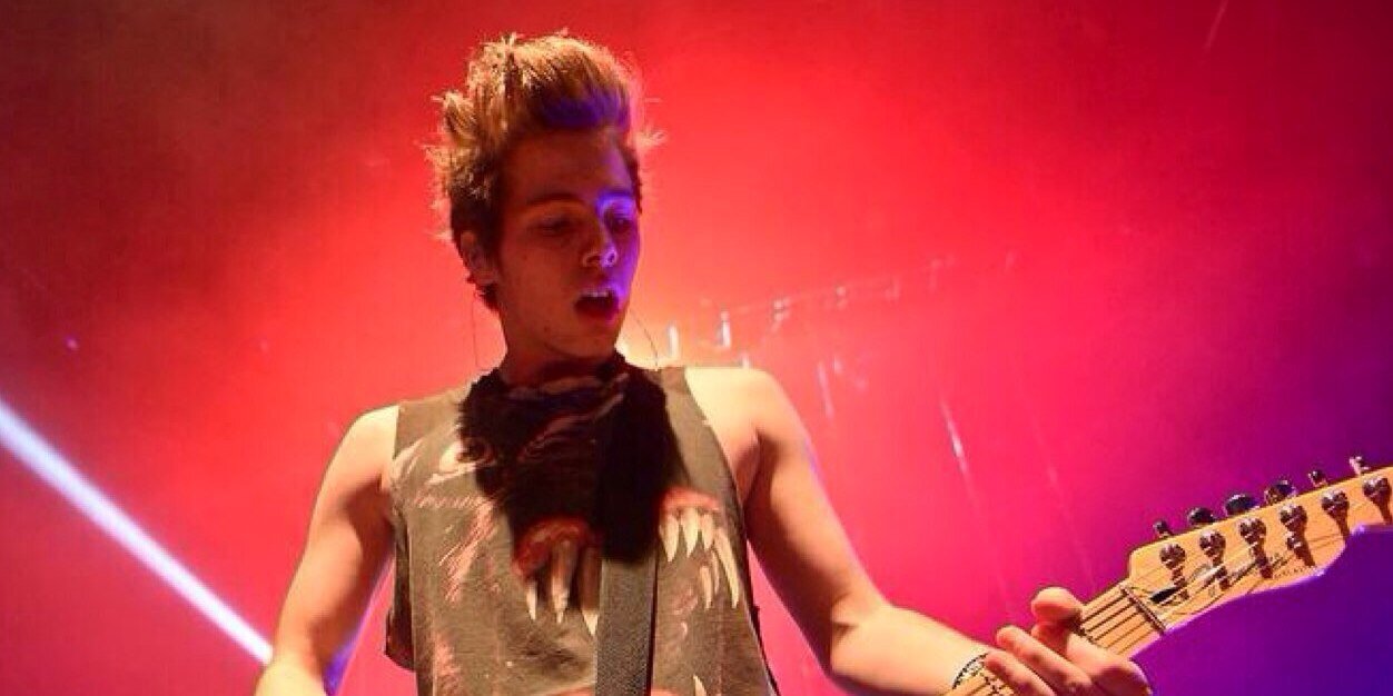 raniamonca's profile banner image
