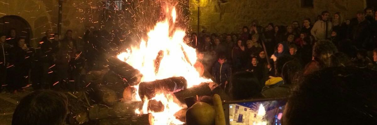 Hastahora's profile banner image