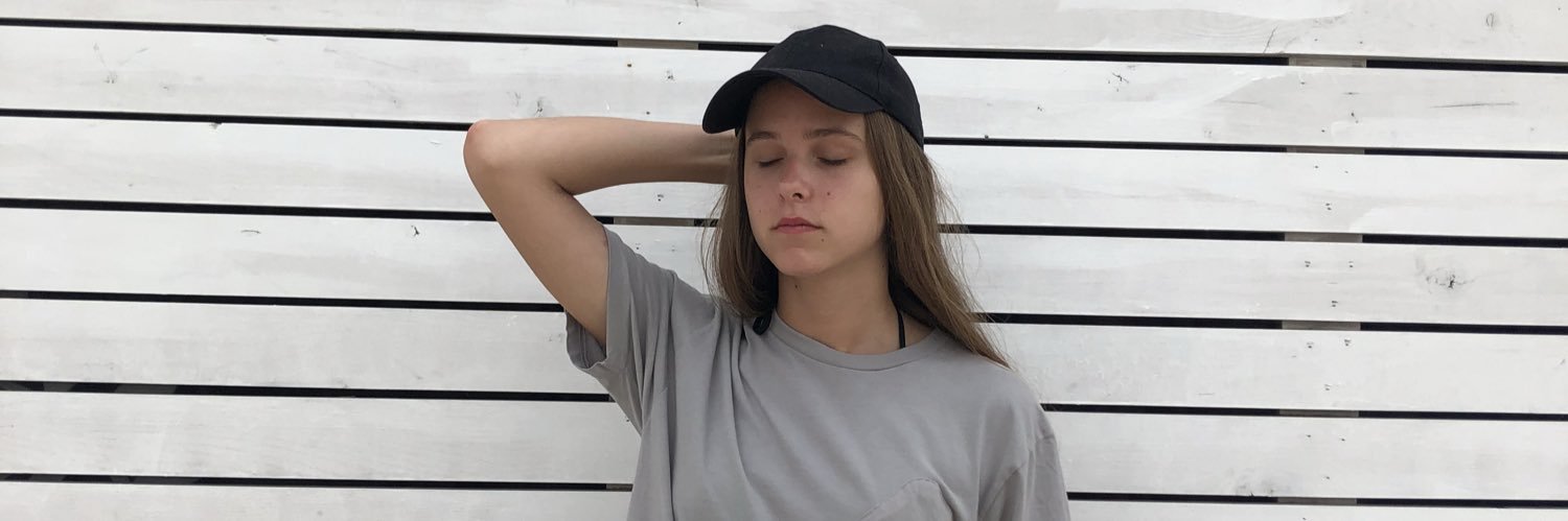 eva_katsynel's profile banner image