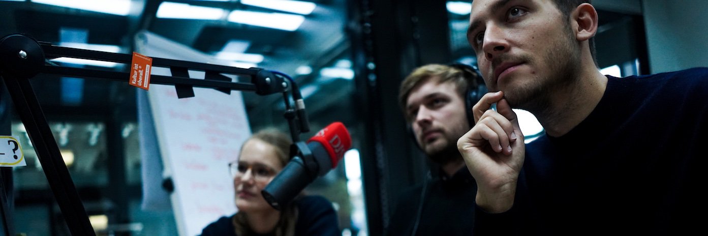 Deutsche Journalistenschule banner