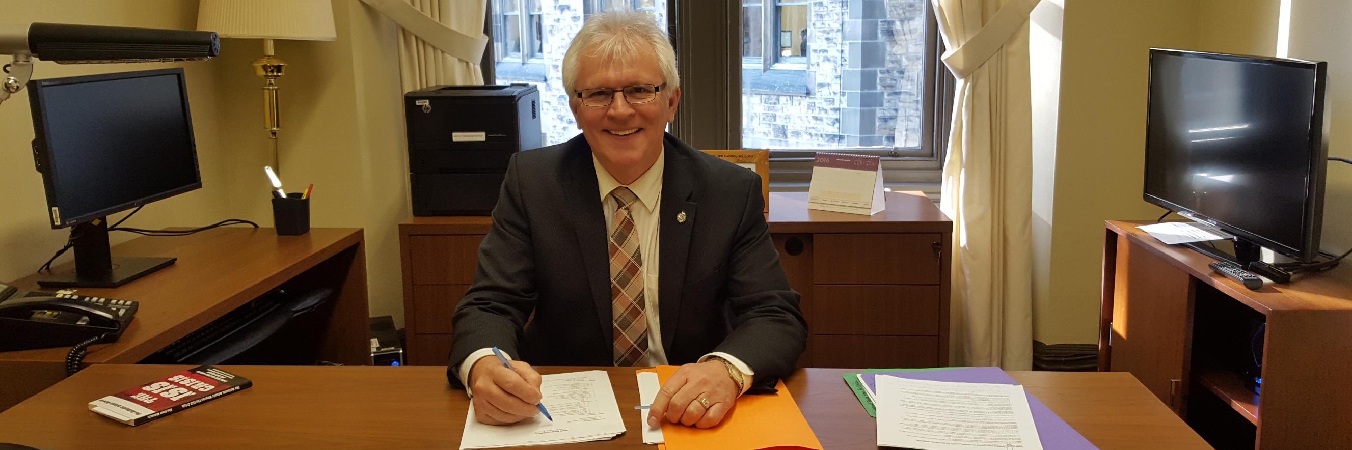 Wayne Stetski banner