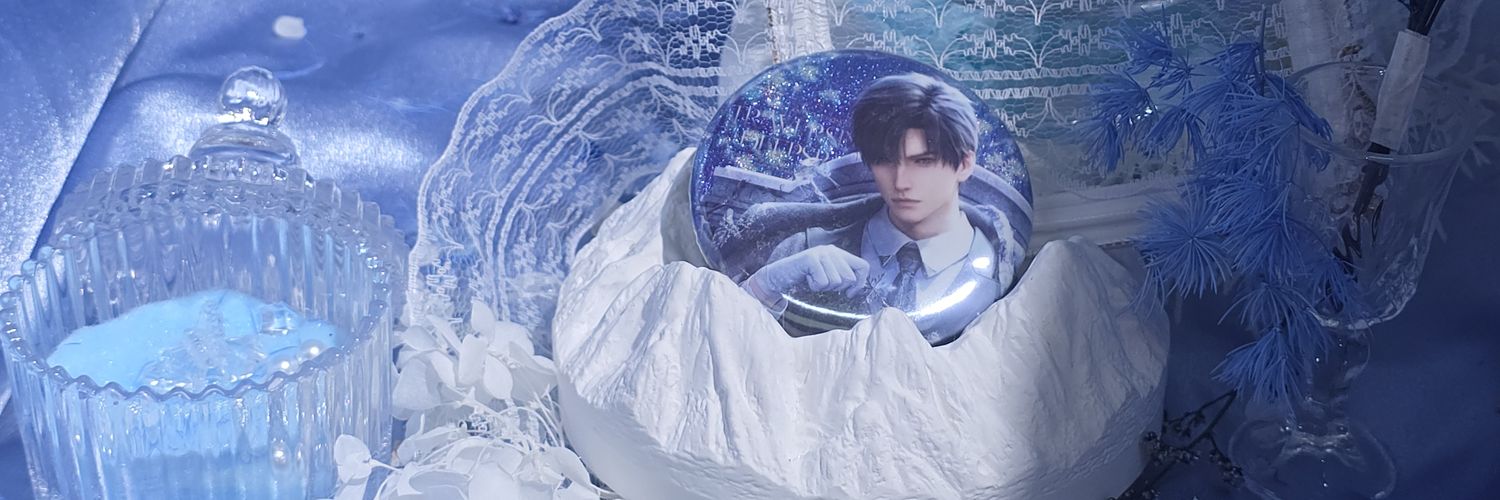 mirabel_q's profile banner image