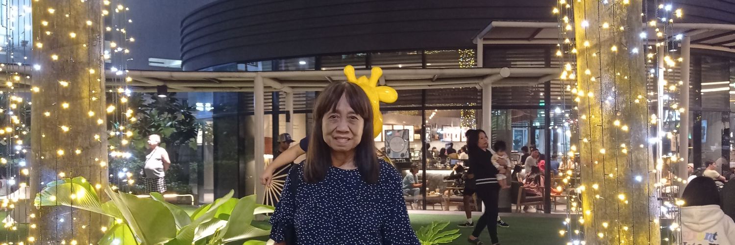 ameliaarales's profile banner image