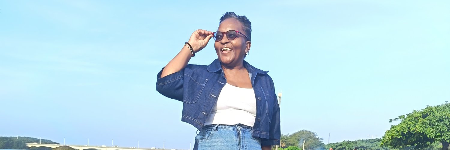 busimuthwa's profile banner image