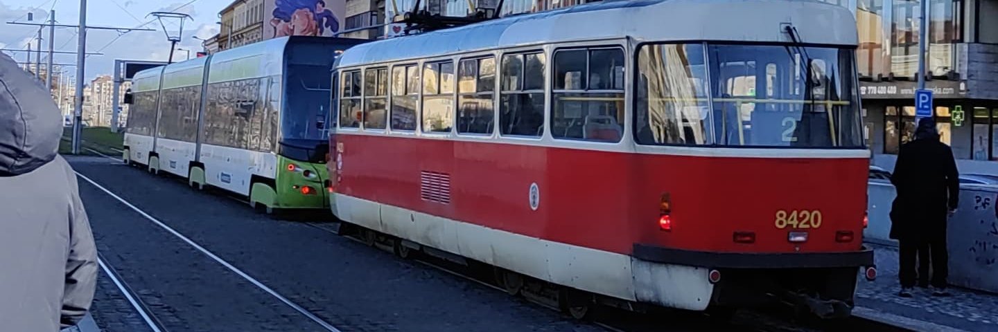 efrinabler's profile banner image