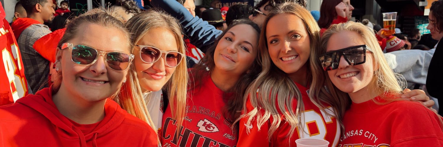 mollybaier's profile banner image