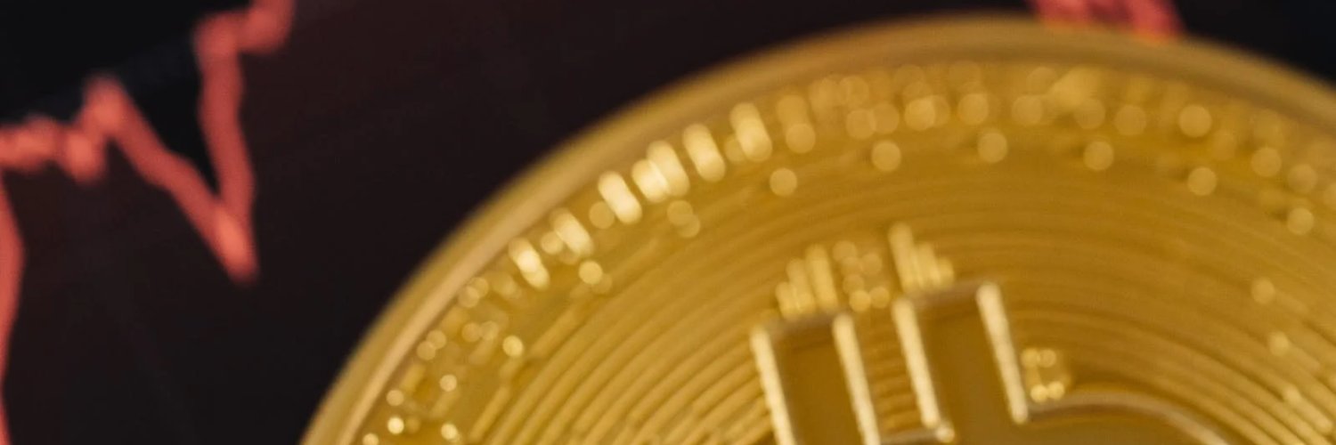 MafeWall's profile banner image