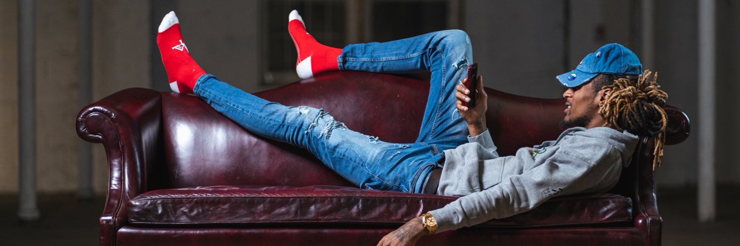 LaughAtProblems 🇯🇲 profile banner