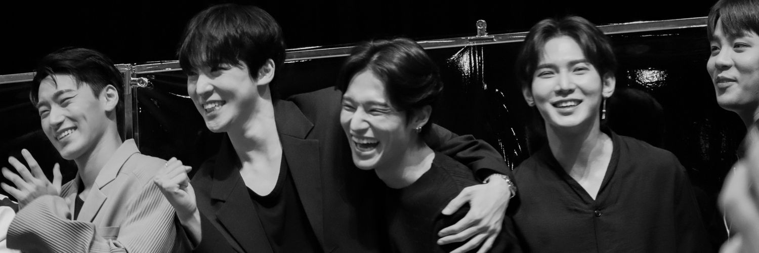 gumskiyong's profile banner image