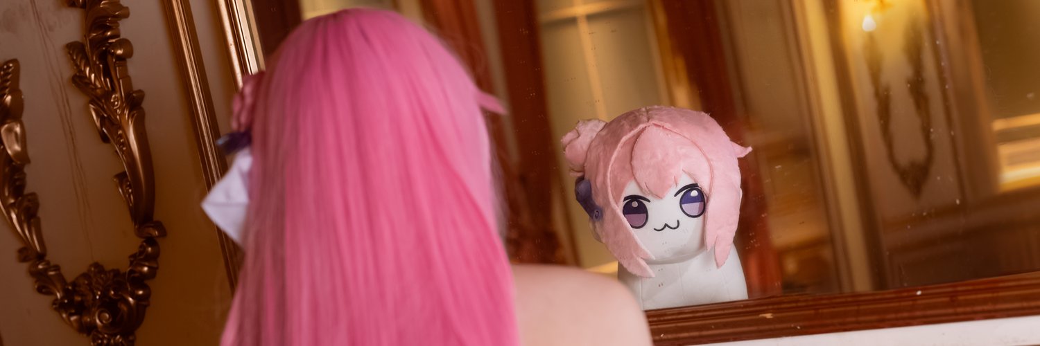 末小沁 💮 banner