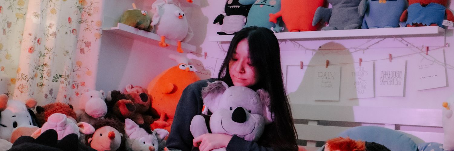 EmillyK2307's profile banner image