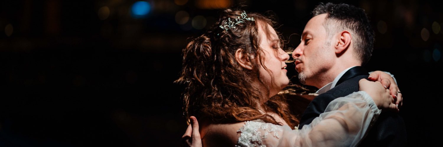 debmondelli's profile banner image