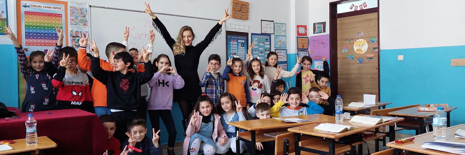 ismiyildiz's profile banner image