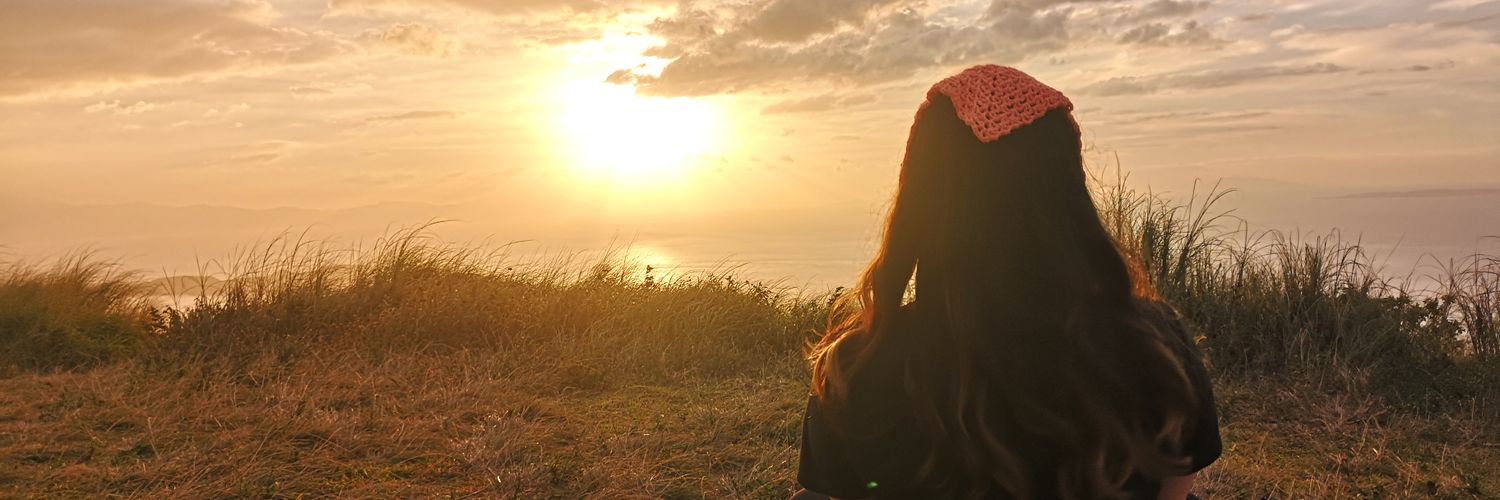loveneiz's profile banner image