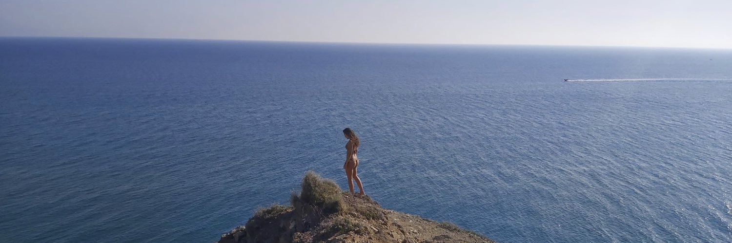 anabeljhe's profile banner image
