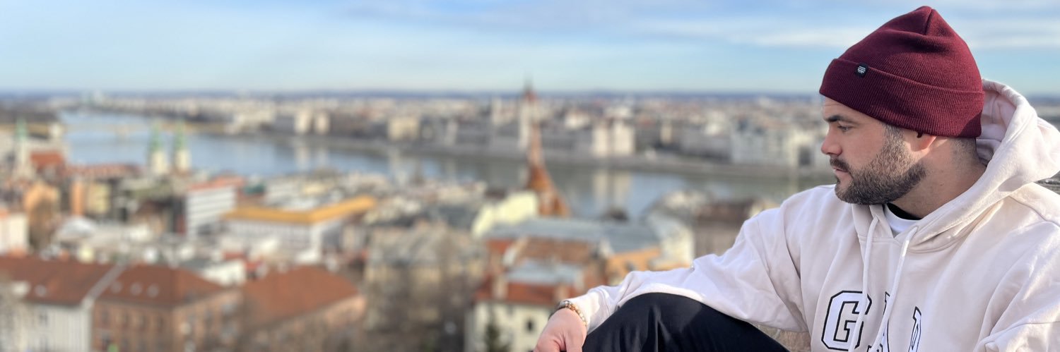kikoobb's profile banner image