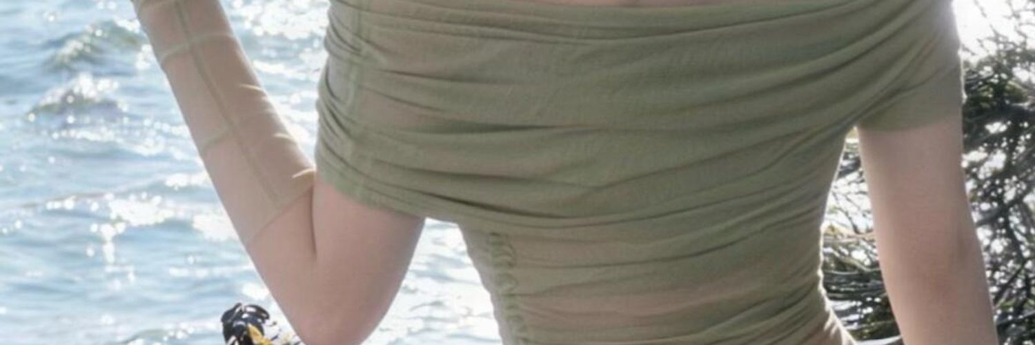 _nararaquel's profile banner image