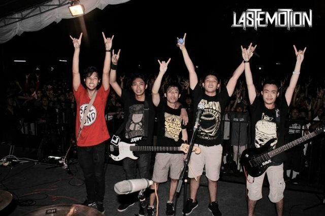 Andix_LAST EMOTION banner