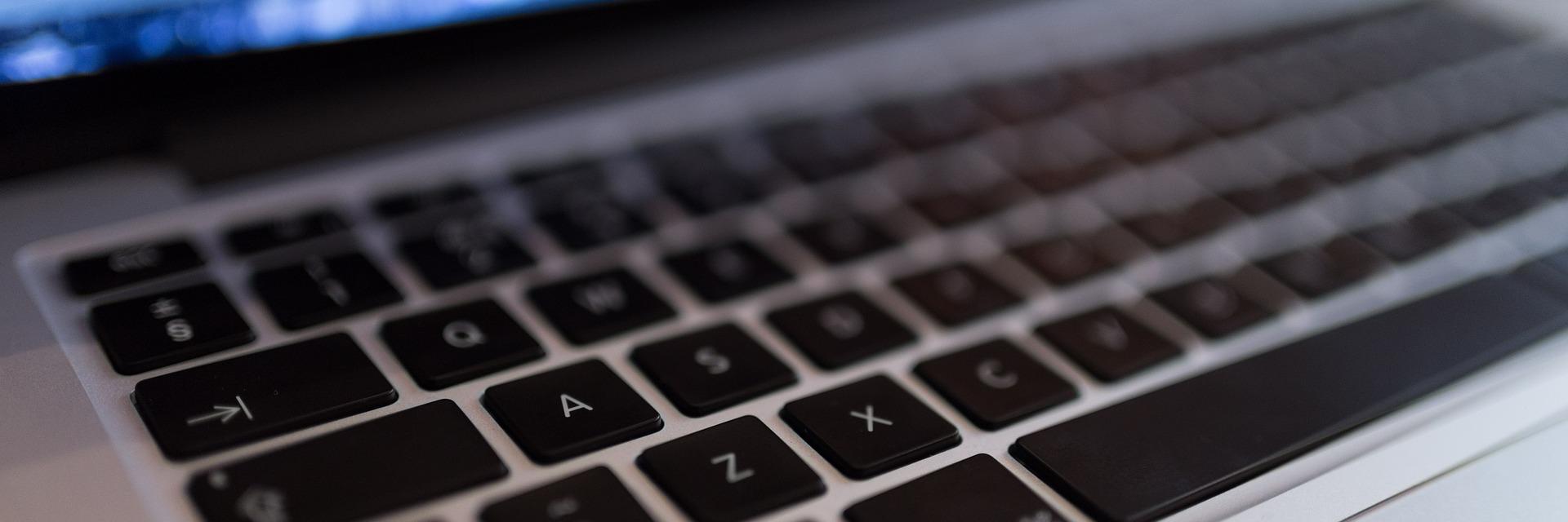 Free Tutorial Centre banner