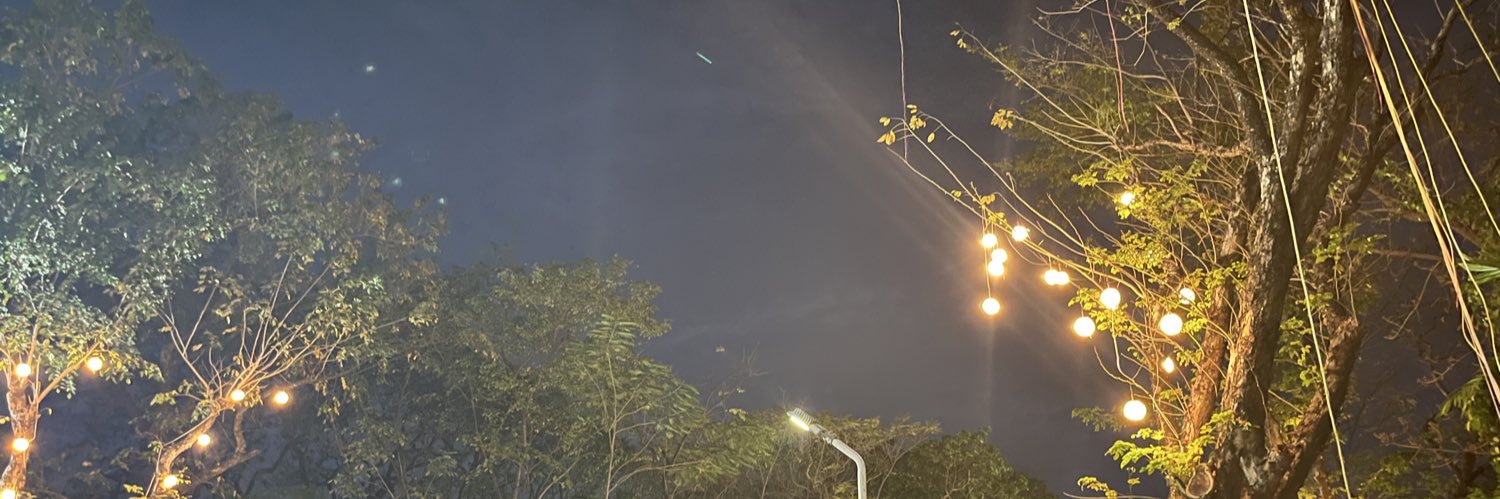 che_xviii's profile banner image