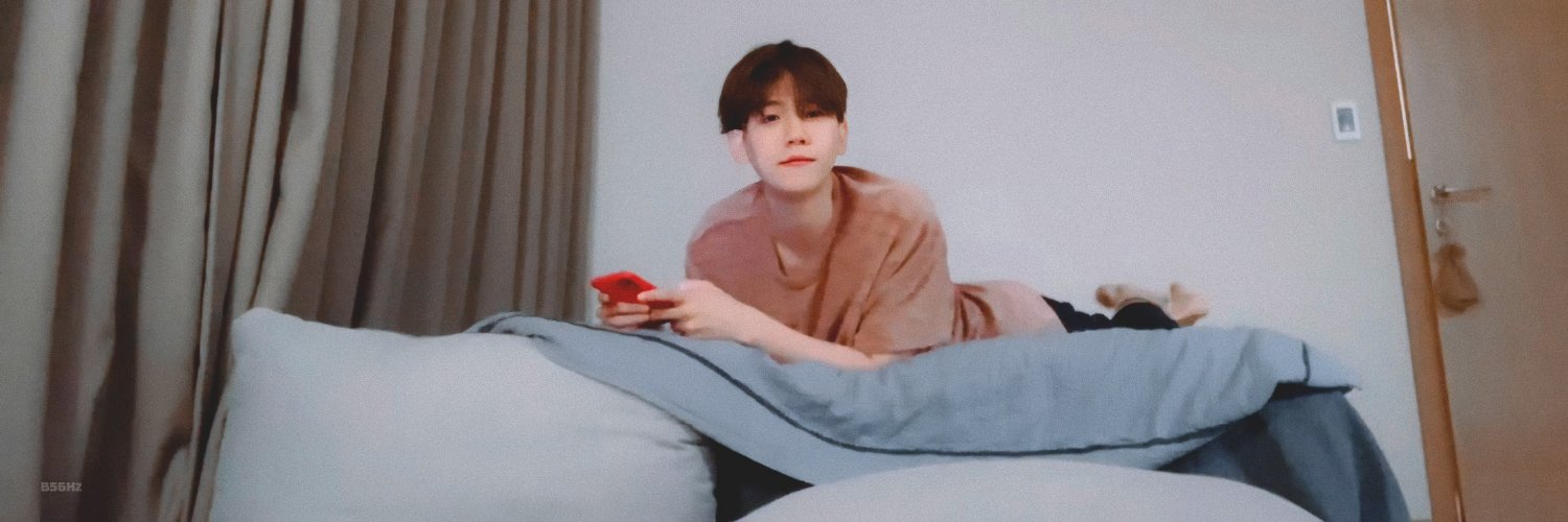 linhtinh_b's profile banner image