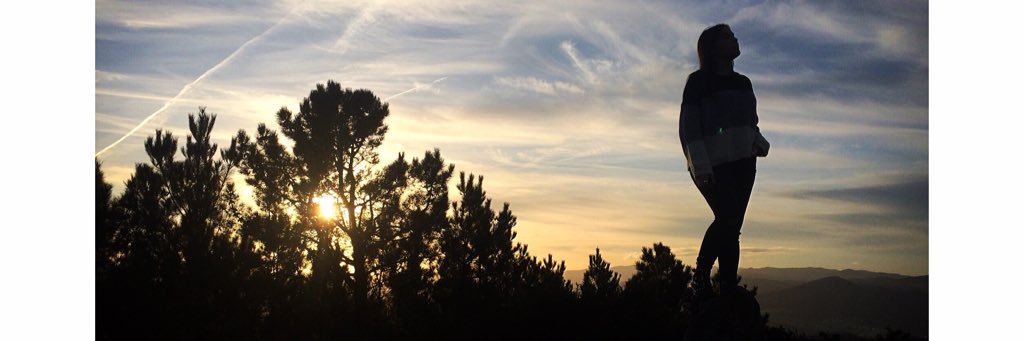 LauraInclan's profile banner image