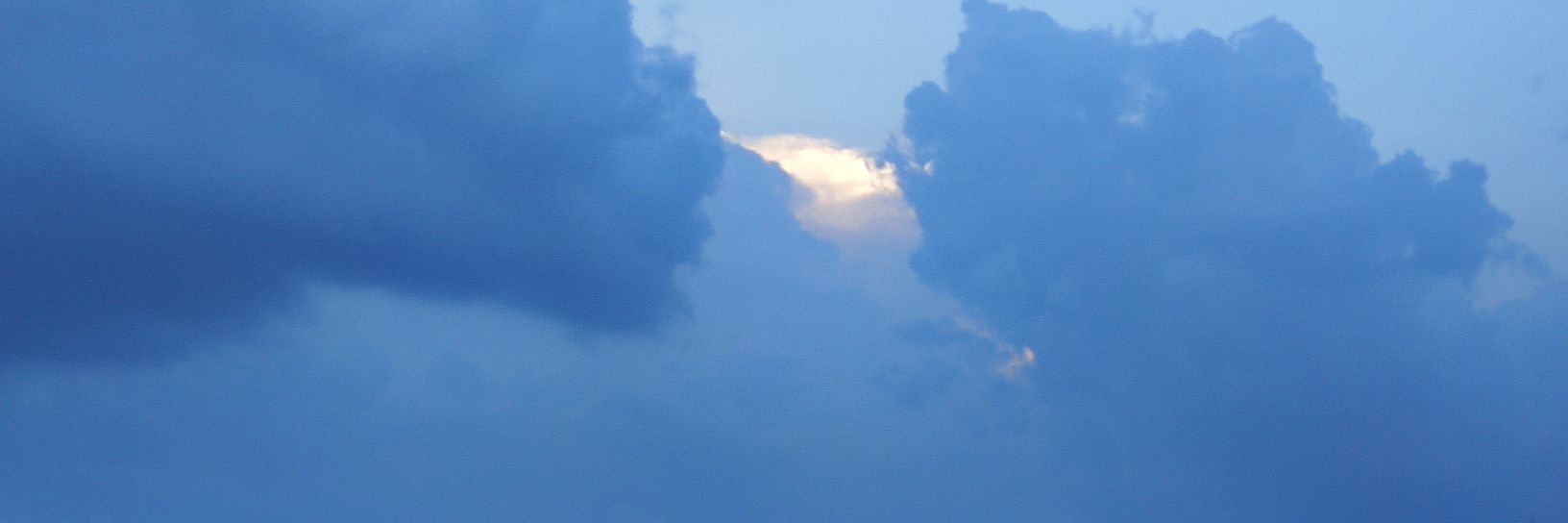 ramuv10's profile banner image
