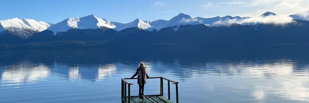 viviallo's profile banner image