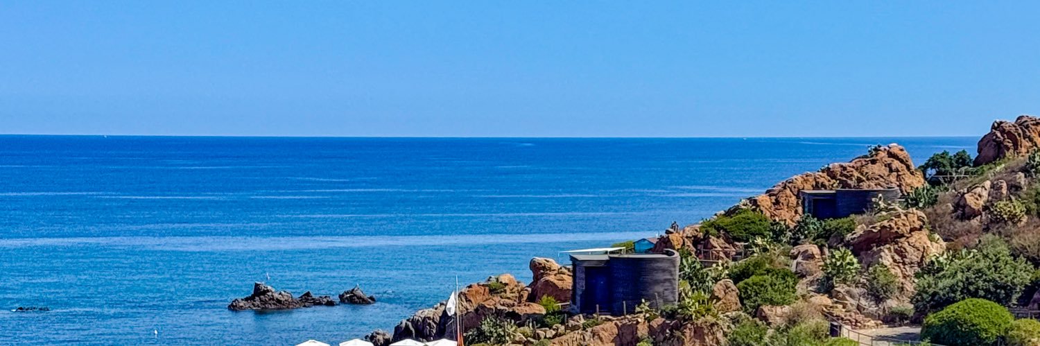 kchiavarone's profile banner image