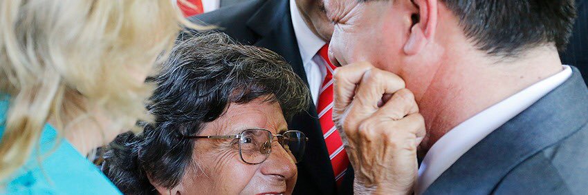 Horacio Cartes banner