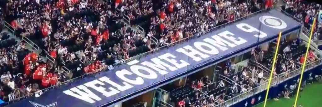 🦅 banner