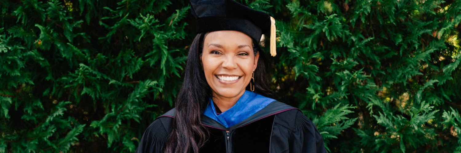 Dr. Pilar Davis, PhD banner