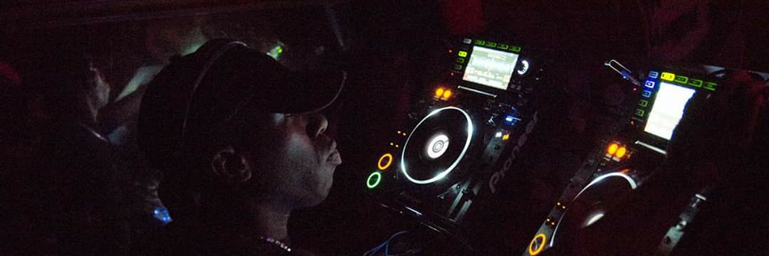 DJWeeksey's profile banner image