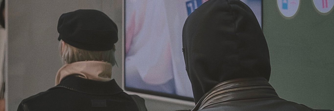 wowowtt's profile banner image