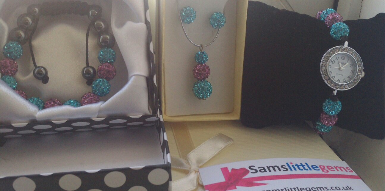 Samanda_68's profile banner image