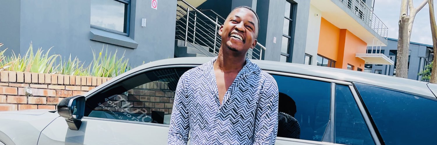 Dr Thandukwazi Traysin banner